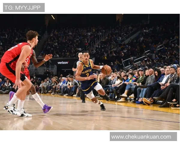 2014年勇士与火箭经典对决录像回放重温精彩瞬间与激烈时刻