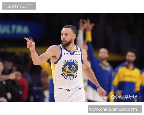 2018年12月24日勇士队与快船队的精彩对决回顾与赛后分析