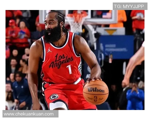 2018年NBA火箭与活塞激战回顾：精彩瞬间与战术分析