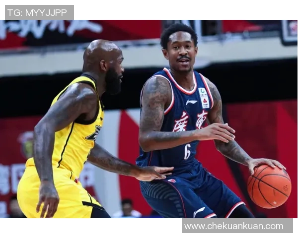 2020年赛季广东队与深圳队激战回顾与精彩瞬间分析