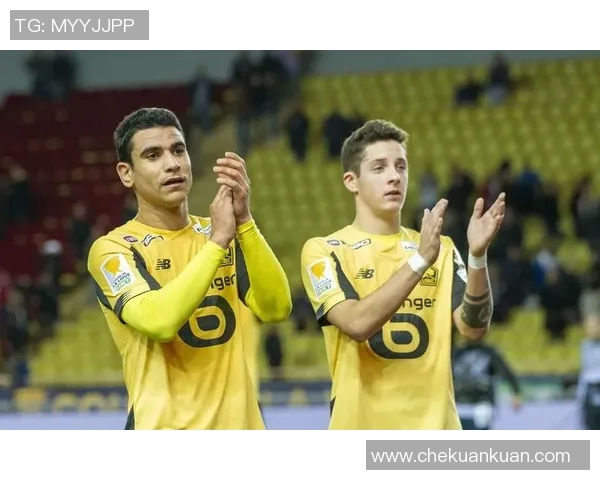 奎维利与奥尔良足球队历史对抗回顾与发展轨迹分析