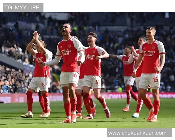 拜仁与阿森纳上海对决球迷热情高涨期待精彩赛事